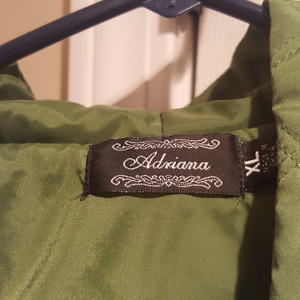 Light Jacket - Picture 4 of 5